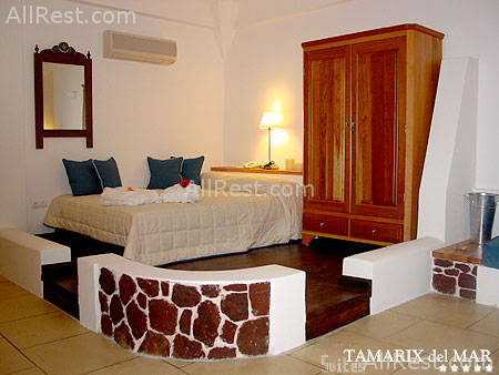 Tamarix Del Mar Suites 14